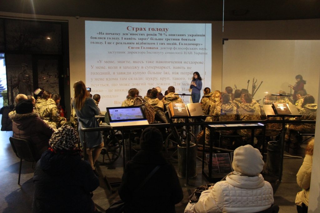 Iryna Reva delivered a lecture "Holodomor and Repressions in the Family Memory of the ATO Fighters" in the museum
