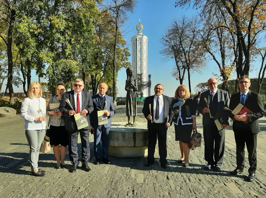 The Holodomor Museum was visited by the heads of Polish universities