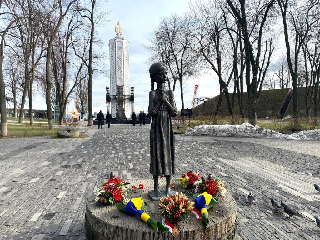 The Vice-Marshal of the Polish Sejm honored the memory of the Holodomor victims