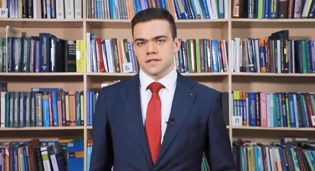 Пропагандистське відео з російськими студентами, які підтримують війну