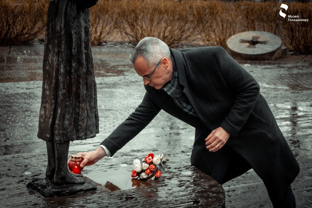 Музей Голодомору відвідала делегація Швейцарії