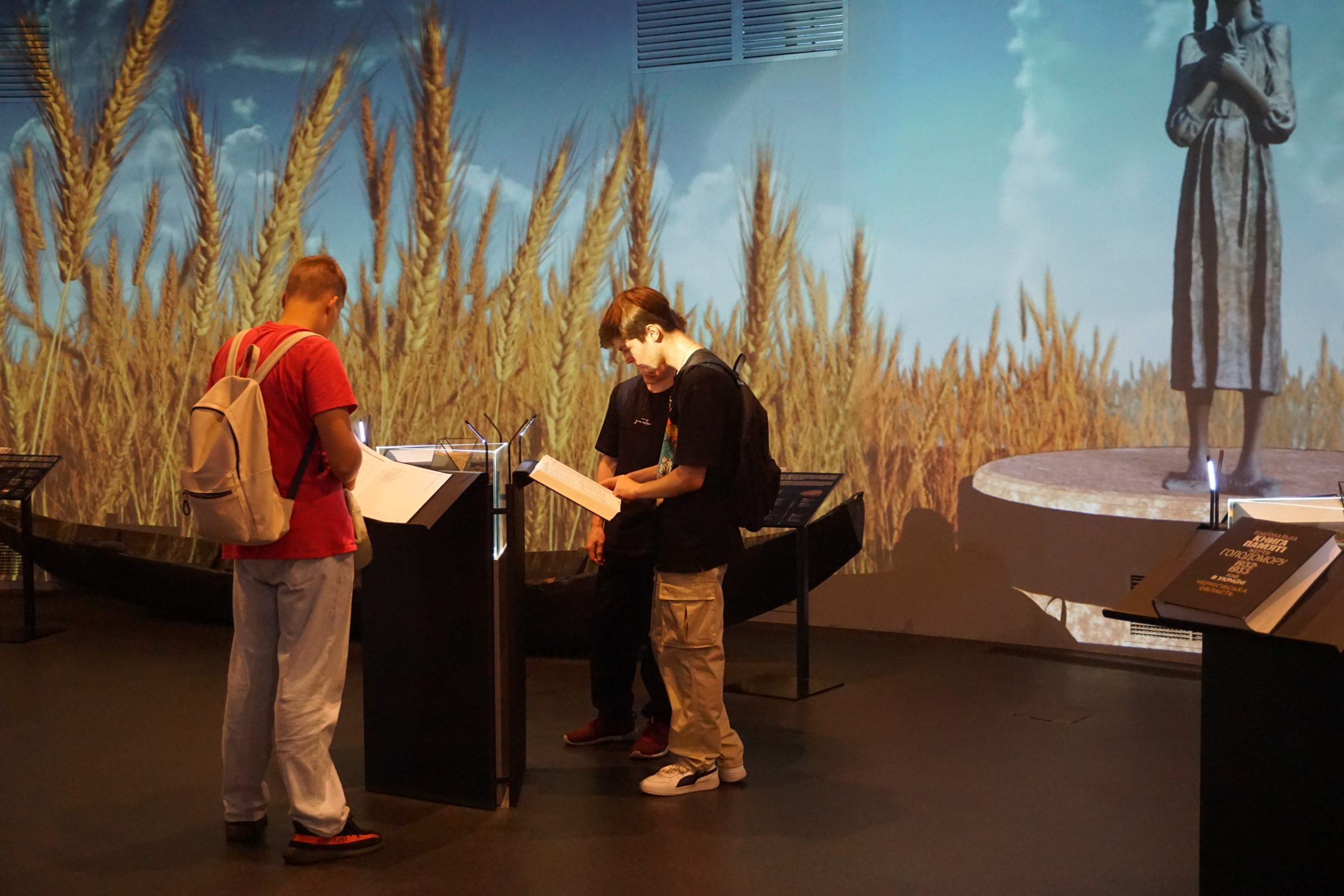 On June 1, admission to the Holodomor Museum is free for schoolchildren