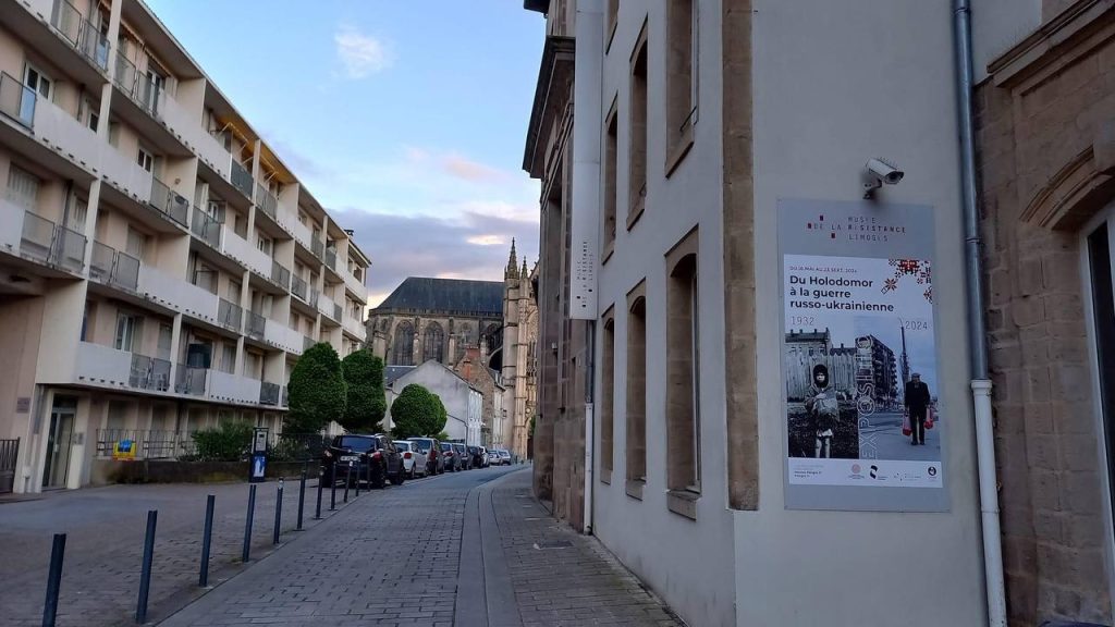 An exhibition opened in France, with the exhibits supplied by the Holodomor Museum