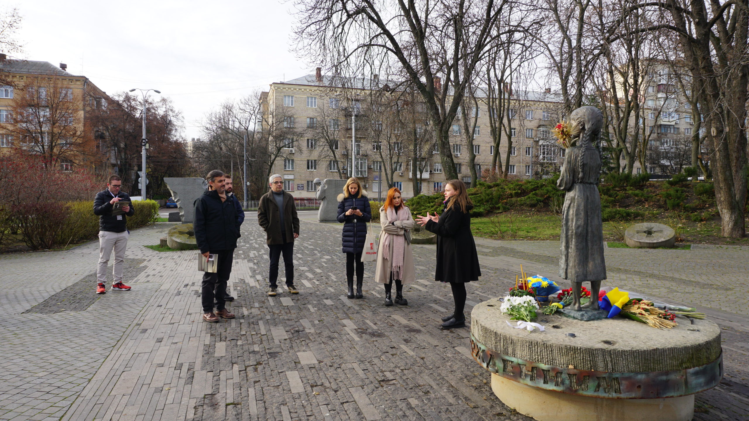Візит журналістів з Латинської Америки до Музею Голодомору